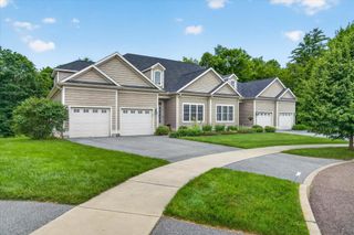 552 Michael Lane, Williston, VT 05495