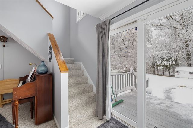 117 Moccasin Trail, Cranston, RI 02921