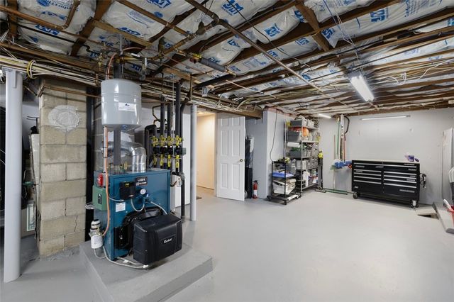 117 Moccasin Trail, Cranston, RI 02921