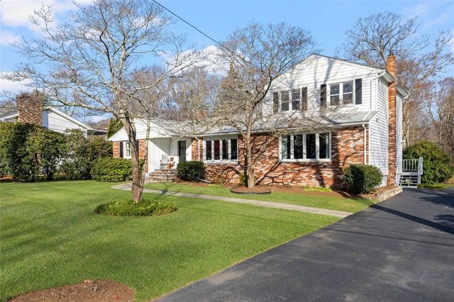 117 Moccasin Trail, Cranston, RI 02921