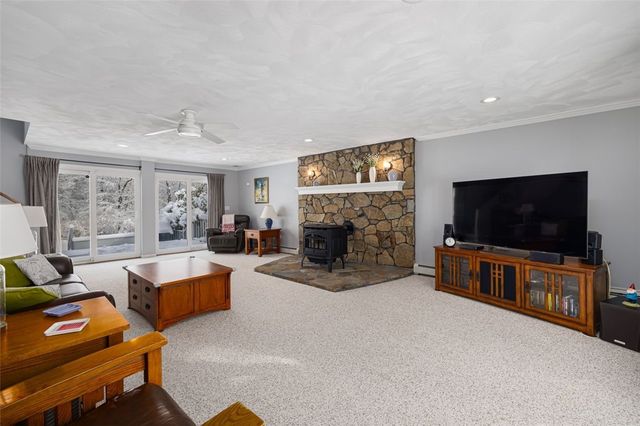 117 Moccasin Trail, Cranston, RI 02921