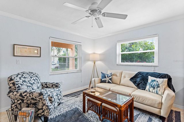 535 68TH AVENUE 1, St Pete Beach, FL 33706