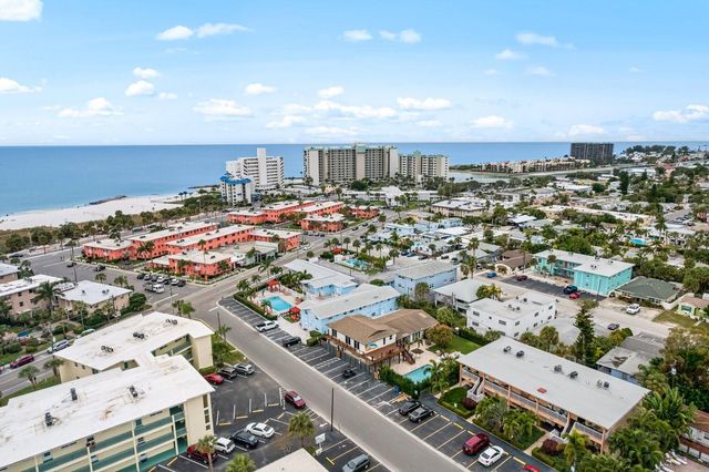 535 68TH AVENUE 1, St Pete Beach, FL 33706