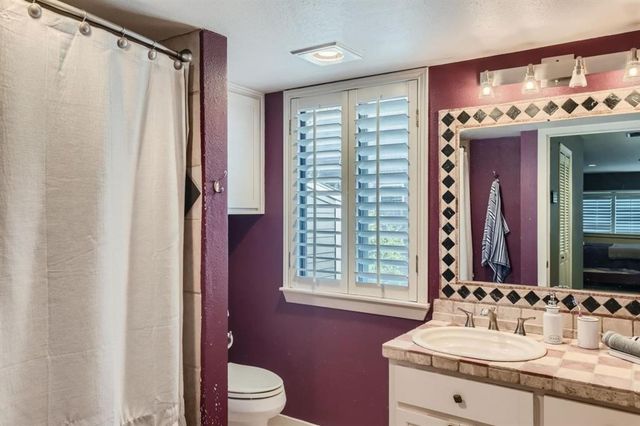 606 W Lynn ST 5, Austin, TX 78703