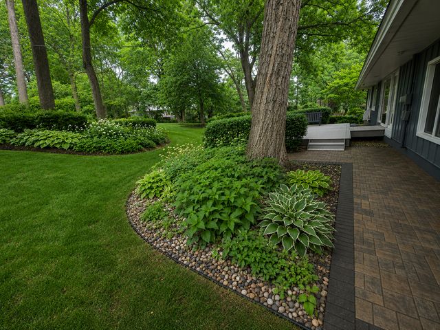 3633 Flag Avenue N, New Hope, MN 55427