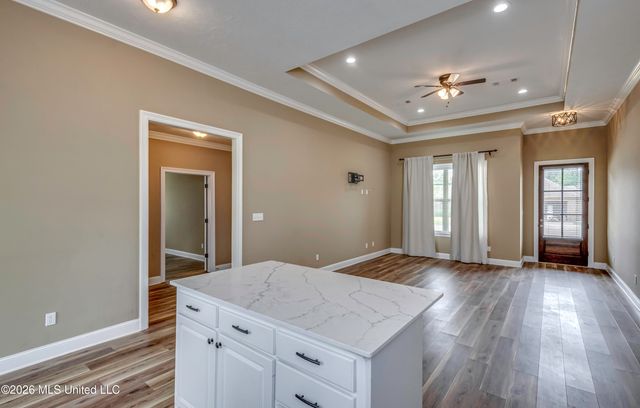 406 Silver Hill Drive, Pearl, MS 39208