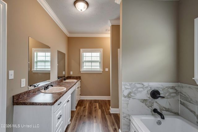 406 Silver Hill Drive, Pearl, MS 39208
