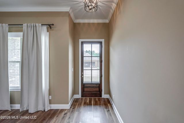 406 Silver Hill Drive, Pearl, MS 39208