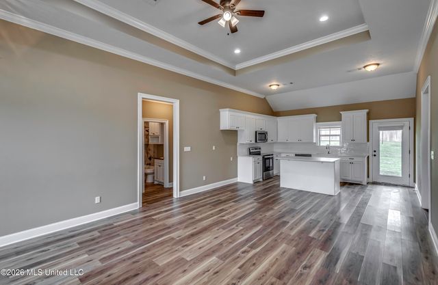 406 Silver Hill Drive, Pearl, MS 39208