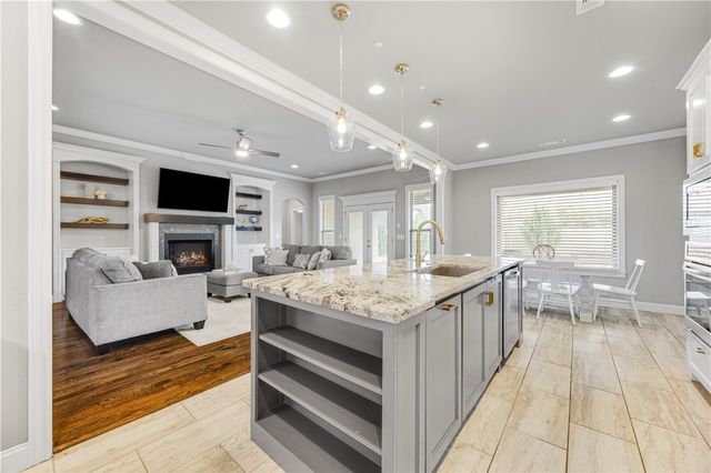 1741 Cherrie Street, Bentonville, AR 72713