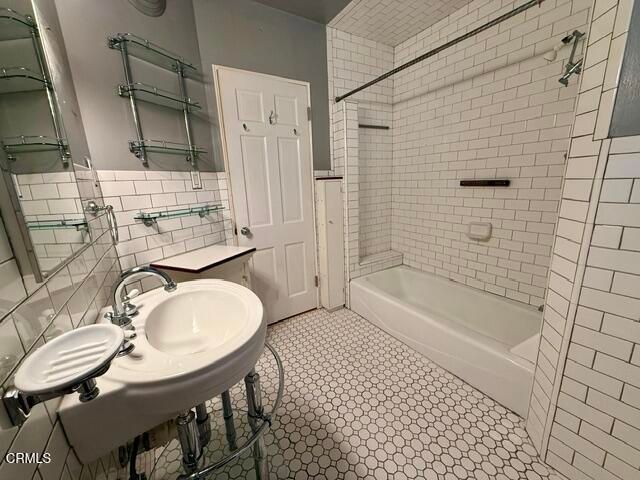 1817 N Rose Street, Burbank, CA 91505
