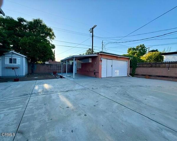 1817 N Rose Street, Burbank, CA 91505
