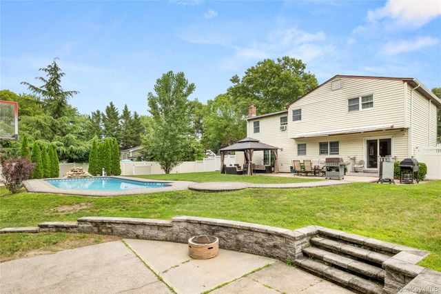 24 Walnut Street, Coram, NY 11727