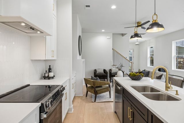 6335A Columbia Ave, Nashville, TN 37209