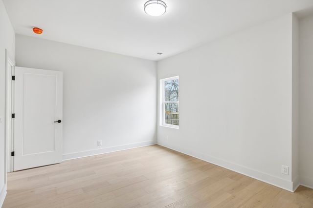 6335A Columbia Ave, Nashville, TN 37209