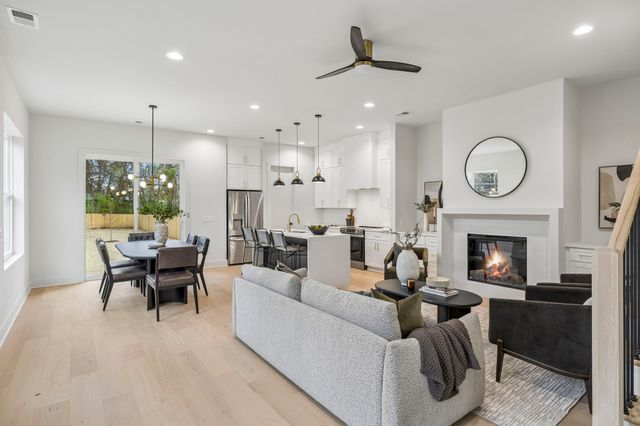 6335A Columbia Ave, Nashville, TN 37209