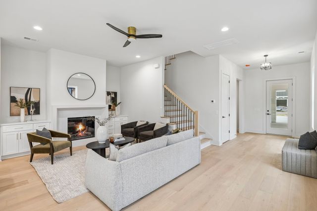 6335A Columbia Ave, Nashville, TN 37209