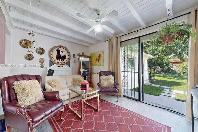 1611 SW 21st St, Miami, FL 33145