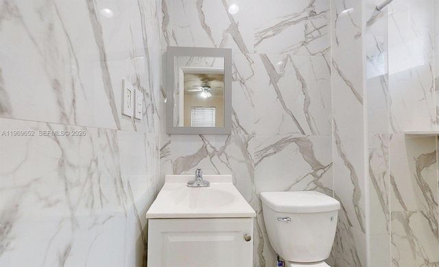 1611 SW 21st St, Miami, FL 33145