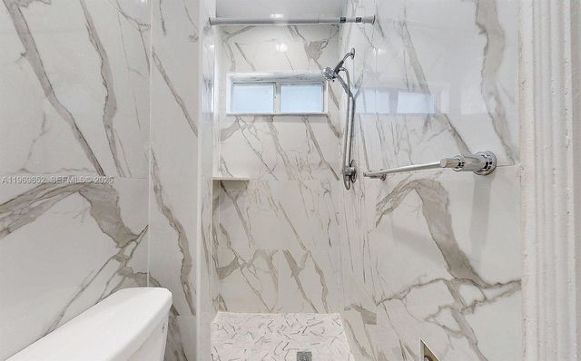 1611 SW 21st St, Miami, FL 33145