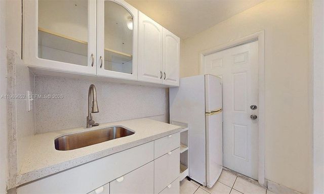 1611 SW 21st St, Miami, FL 33145