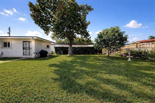 1611 SW 21st St, Miami, FL 33145