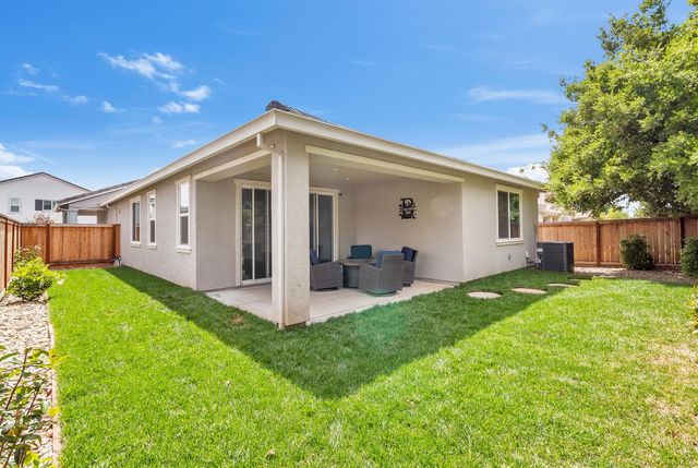 2700 Patriot Dr, Lincoln, CA 95648