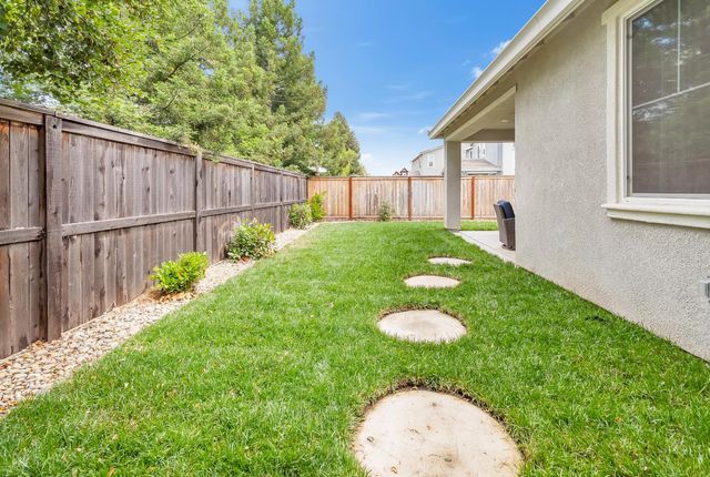 2700 Patriot Dr, Lincoln, CA 95648