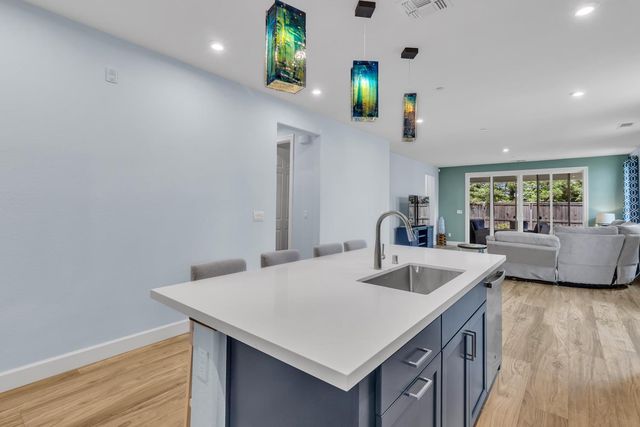 2700 Patriot Dr, Lincoln, CA 95648