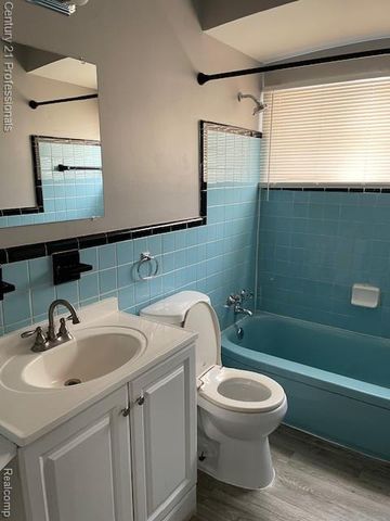 8834 Winston, Redford, MI 48239