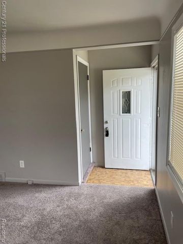 8834 Winston, Redford, MI 48239