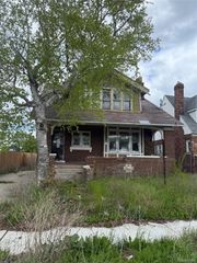 4420 Burns Street, Detroit, MI 48214
