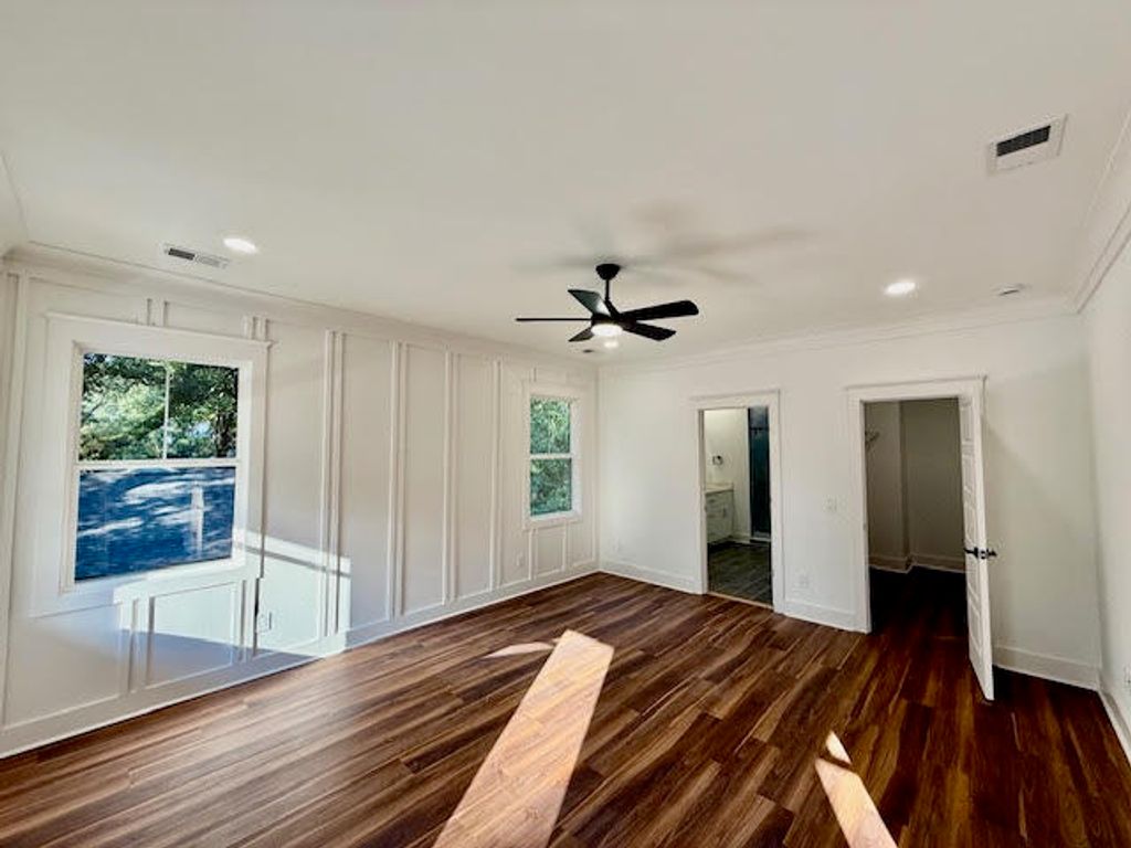 Image 17 of property listing at 2662 Bennett Yard Road, North Charleston, SC 29405