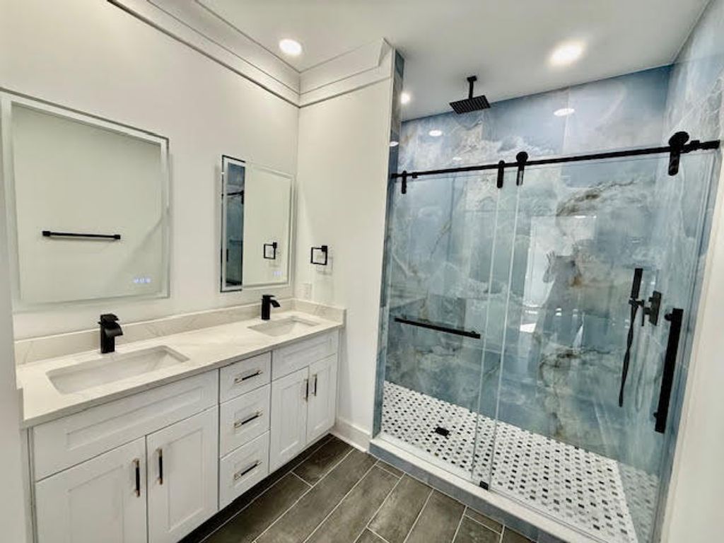 Image 20 of property listing at 2662 Bennett Yard Road, North Charleston, SC 29405