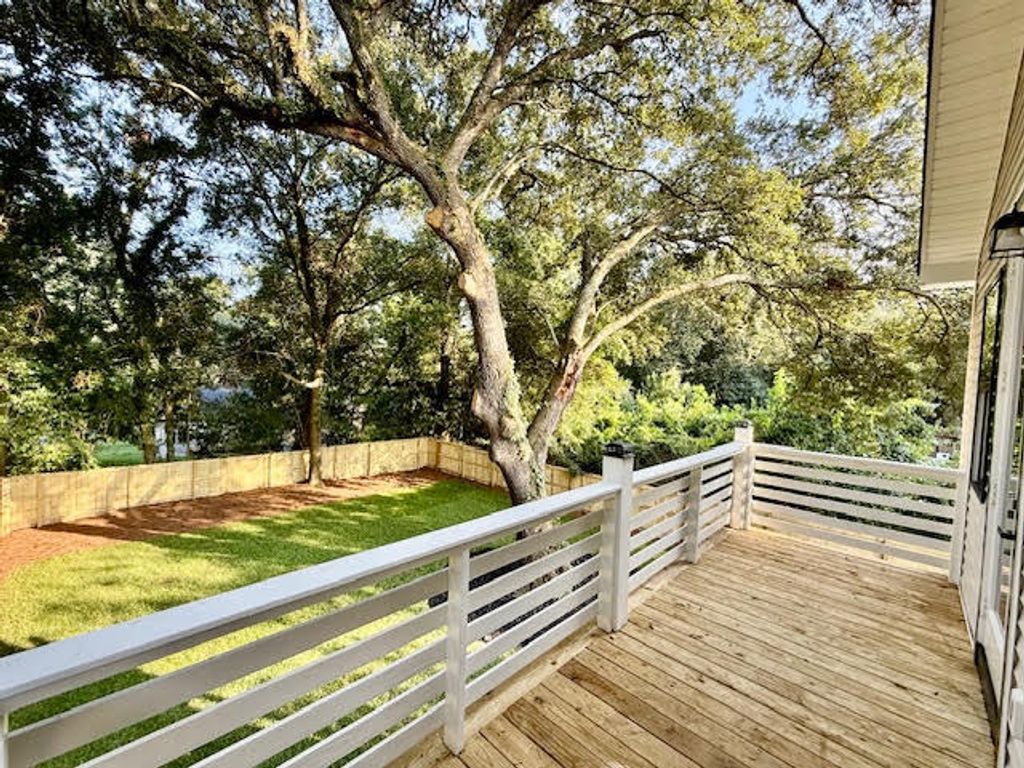 Image 47 of property listing at 2662 Bennett Yard Road, North Charleston, SC 29405