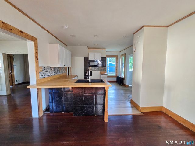 124 Orchard Street, Norwich, CT 06360