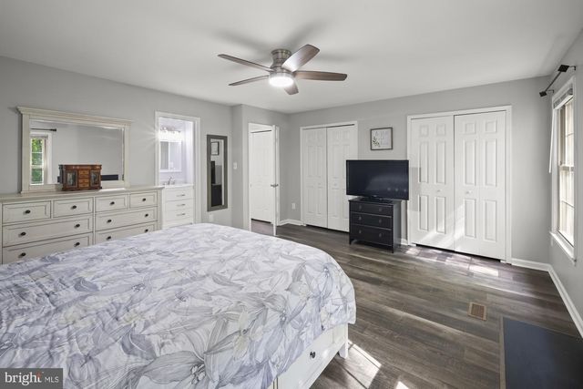 9053 ARMENDOWN DR, Springfield, VA 22152