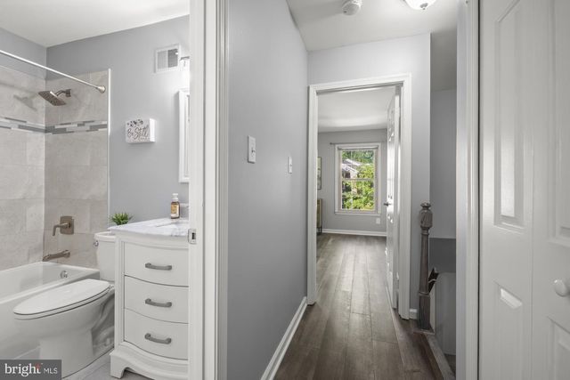 9053 ARMENDOWN DR, Springfield, VA 22152