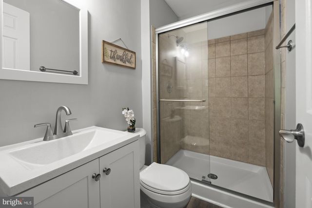 9053 ARMENDOWN DR, Springfield, VA 22152