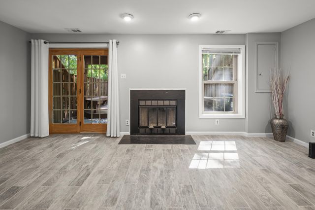 9053 ARMENDOWN DR, Springfield, VA 22152