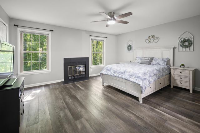 9053 ARMENDOWN DR, Springfield, VA 22152