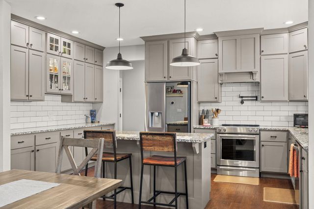 1845 Sycamore Ranch Road, Galena, MO 65656