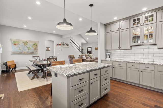 1845 Sycamore Ranch Road, Galena, MO 65656