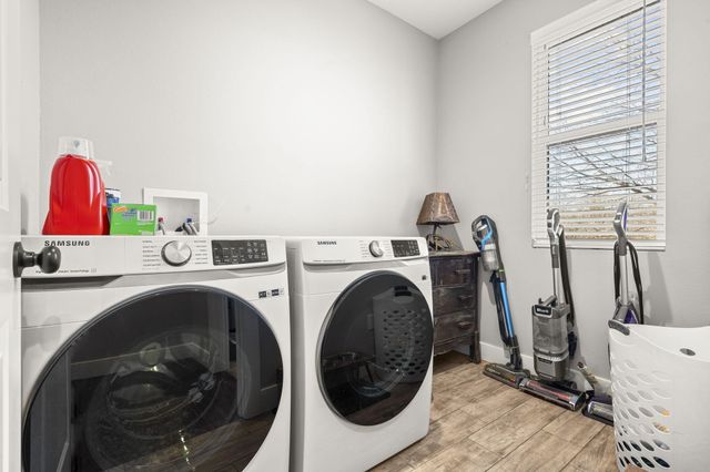 1845 Sycamore Ranch Road, Galena, MO 65656