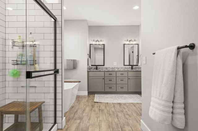 1845 Sycamore Ranch Road, Galena, MO 65656