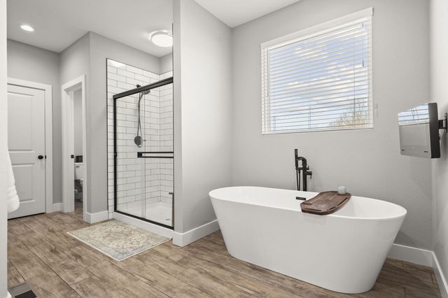 1845 Sycamore Ranch Road, Galena, MO 65656