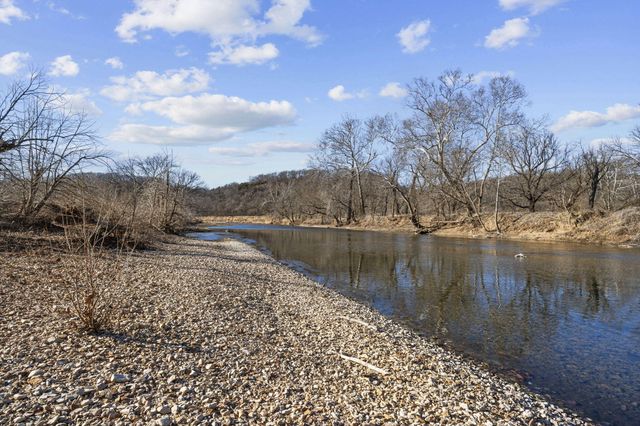 1845 Sycamore Ranch Road, Galena, MO 65656