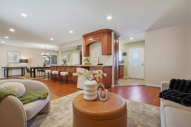 7712 Canterbury Lane, Dublin, CA 94568