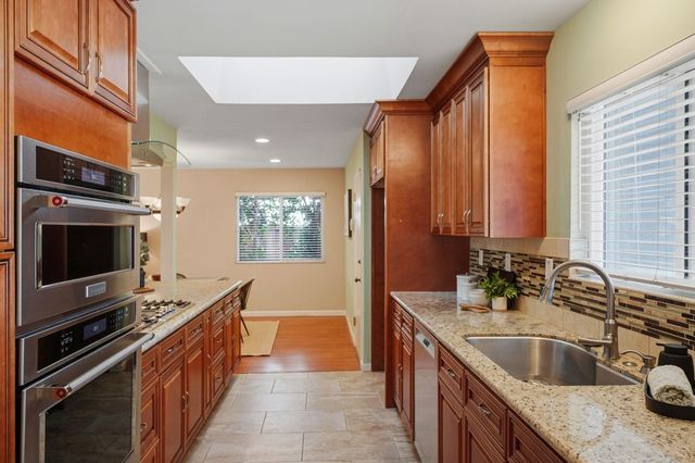 7712 Canterbury Lane, Dublin, CA 94568