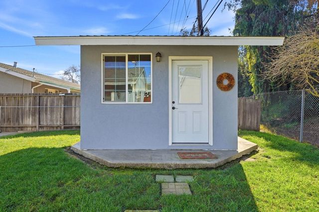 7712 Canterbury Lane, Dublin, CA 94568